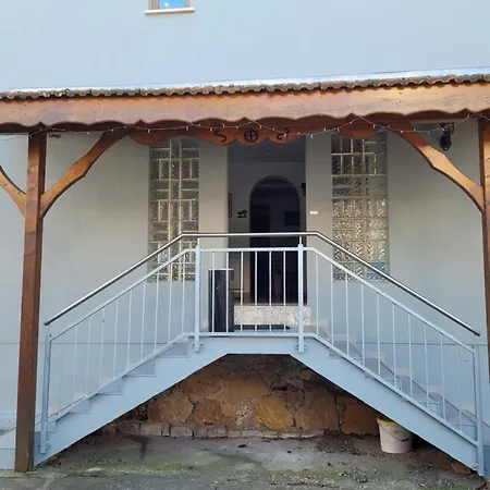 Fam.lutz Apartment *